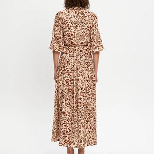 Nuevo Vestido Casual de Otoño al por Mayor para Mujer, Vestido Modesto de Gasa con Cuello Vuelto y Botones, Vestido de Negocios con Estampado Digital de Leopardo - Product Image 3