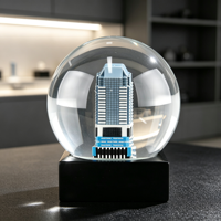 Globe de neige en résine cristalline, modèle de gratte-ciel, boule d'eau en verre, décoration de bureau, souvenir de voyage, mini-bâtiment, ornement de table, cadeau