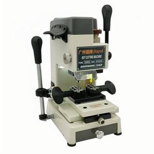 Machine à découper les clés de couleur noire pour la fabrication de clés de voiture et de clés de porte, outil pour serruriers - Product Image 3