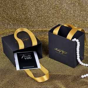 Sac en papier personnalisé recyclable à la vente chaude pour chaussures, chaussettes, vêtements, sac de shopping écologique en kraft avec poignées plates torsadées - Product Image 6