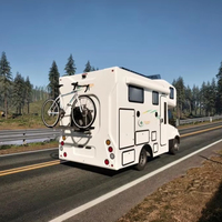Camping-car autonome de luxe pour 4 personnes avec toutes les commodités pour les voyages en voiture