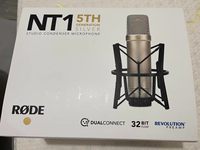 Microphone à condensateur Rode NT1 5e génération avec suspension antichoc, diaphragme en forme de cœur, HF6, 1 pouce, doré, pour studio d'enregistrement