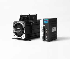 มอเตอร์เซอร์โว AC รุ่น 200ST-MA9617 กำลังไฟ 35kW แรงดันไฟฟ้า 380V สำหรับงานหนัก CNC และเครื่องจักรอุตสาหกรรม ระดับการป้องกัน IP54 แรงบิด 196 นิวตันเมตร และความเร็ว 1700 รอบต่อนาที - Product Image 3