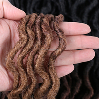 Extensions de cheveux en crochet Goddess Faux Locs de 18 pouces, 24 mèches, cheveux gypsie loc, extensions de cheveux ondulés bouclés en crochet
