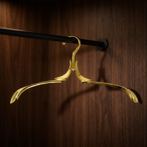 Perchero de Pared de Latón Macizo de Lujo, Diseño Moderno para Abrigos y Gorras - Product Image 2
