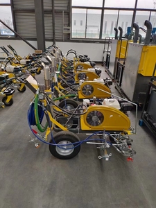 Machines automatiques de marquage routier <span class=keywords><strong>Peinture</strong></span> routière et équipement de marquage de ligne efficaces pour la précision - Product Image 6
