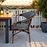 Meubles de jardin en bambou et osier économiques, de haute qualité, style contemporain, ensemble table et chaises imperméables pour hôtel, école