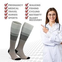 Chaussettes compressées de voyage respirantes en rayonne 15-20 MmHg en bambou