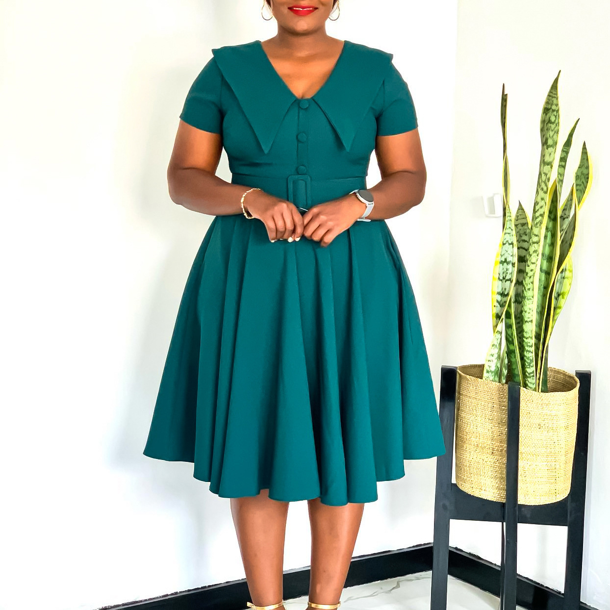 green emerald velvet dress Women's smart elegant dress satin cocktail occasion print style – NOIR &  PEARL main image 0