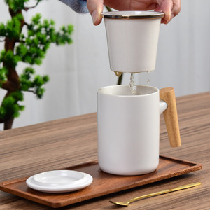 Taza de Cerámica con Asa de Madera, Taza de Té con Filtro, Set de Regalo Empresarial, Color Sólido - Product Image 2