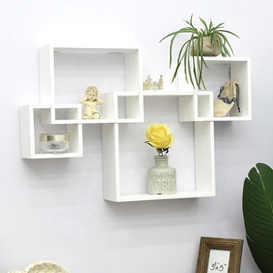 Étagère Murale Flottante Style Ferme Moderne, 4 <span class=keywords><strong>Cubes</strong></span>, Modules Ajustables et Entrecroisés, en <span class=keywords><strong>Bois</strong></span>, <span class=keywords><strong>Rangement</strong></span> Décoratif pour la Maison - Product Image 2