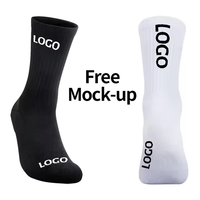 Chaussettes rayées en nylon pour femmes Chaussettes de yoga de compression antidérapantes colorées avec corps doux et logo de manchette pour toutes les saisons