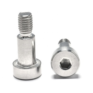 Tornillos de Hombro Personalizados con Cabeza de Queso Ranurada, Acero Inoxidable SS 304 316, <span class=keywords><strong>ISO</strong></span> <span class=keywords><strong>7379</strong></span> M6 M8 M10, Acabado Liso - Product Image 1