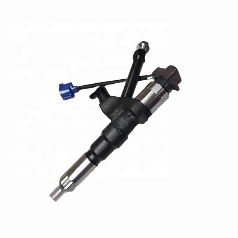 High Quality Diesel Fuel Injector 095000-5215 Common Rial Injector 23670-E0351 With Nozzle DLLA150P835 For HINO
