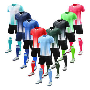 Maglie da calcio 2025 personalizzate con stampa gratuita di nome/numero/Logo | Divise da squadra traspiranti per ordini all'ingrosso e calze antiscivolo - Product Image 1