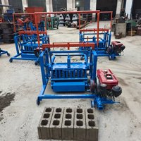 Máquina pequeña para fabricar bloques de cemento y ladrillos de hormigón, tipo móvil, con capacidad de producción eficiente
