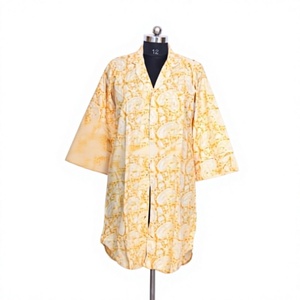 Robe moulante mi-mollet pour femme, imprimé floral, respirante, écologique, à manches 3/4 et col en V, idéale pour les soirées décontractées d'été - Product Image 1