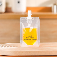 Recharge de boisson imprimée personnalisée en blanc mat Doypack pochettes debout à bec d'angle avec bec noir