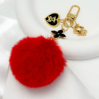 Porte-clés mignons avec pompons, porte-clés boule rose, chaînes perlées, sangles, pendentif trèfle à quatre feuilles, breloque ours pour téléphone, porte-clés moelleux