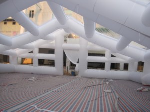 Carpa Inflable de Doble Capa para las Cuatro Estaciones, de Tela Oxford Blanca, Ecológica, Impermeable, con Estructura de Múltiples Habitaciones, para Campamentos, Fiestas y Eventos - Product Image 2