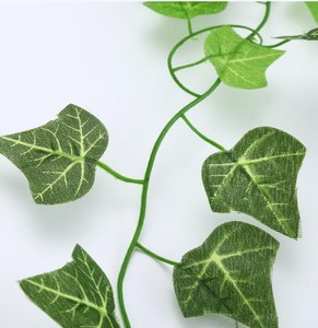 Cây Nhân Tạo Dài 2.1M Lá Thường Xuân Xanh/Cây Treo Trang Trí/Lá Cây Giả - Product Image 3