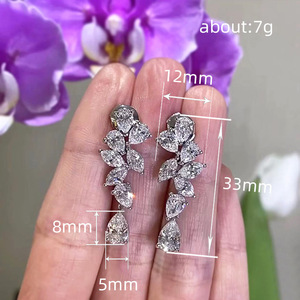 Eleganti Orecchini Lunghi a Goccia con Motivi Floreali per Donne, Forma di Spiga, Accessori per Orecchie da Indossare Quotidianamente - Product Image 4