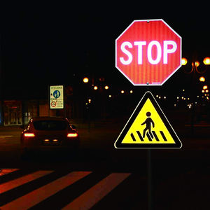 لافتة مرورية ثمانية الأضلاع من الألومنيوم متوافقة مع معايير MUTCD للطرق الأمريكية، مع طبقة عاكسة من الدرجة "النوع الثالث/الرابع العاكسة". - Product Image 6