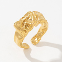 Großhandel Frauen Gold Farbe Textur Temperament Schmuck Wasserdichtes Zubehör Edelstahl Kreative Metall Breiter Ring