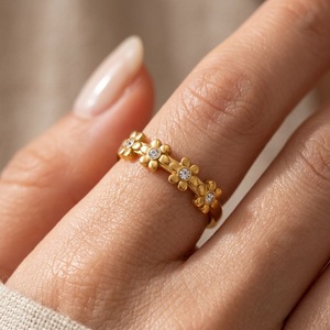 Bague ouverte en zircon <span class=keywords><strong>souverain</strong></span> pour femme, couleur <span class=keywords><strong>or</strong></span>, avec cristaux, bijou brillant, cadeau pour elle, style empilable, ton <span class=keywords><strong>or</strong></span> fin - Product Image 1