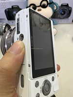 Appareil photo reflex numérique Sony A5000 NEUF à bas prix avec objectif 16-50 mm, capteur CMOS, carte SD