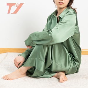 Ensemble de pyjama en satin de soie pour femmes de haute qualité personnalisé, manches longues, vêtements de <span class=keywords><strong>nuit</strong></span> décontractés, vêtements de maison, vêtements de <span class=keywords><strong>nuit</strong></span>, 2 pièces, approvisionnement ODM - Product Image 4