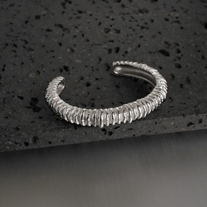 Dazan New Ins 18K Chapado en oro de acero inoxidable de alta calidad Gypsy Striped Bracelet ANTI FASHION Conjunto de joyería única <span class=keywords><strong>Serie</strong></span> de falda - Product Image 6