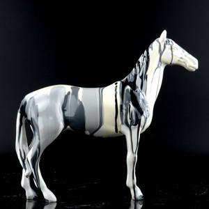 Estatua de caballo pintada de fibra de vidrio grande, modelo <span class=keywords><strong>Animal</strong></span> de resina para decoración de ciudad - Product Image 3