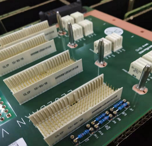 ขั้วต่อแบบ CPCI ความหนาแน่นสูงชนิดทองเหลือง ปลั๊กตัวผู้แบบยุโรป สำหรับบอร์ดอุตสาหกรรม ขั้วต่อความแม่นยำสูง ขั้วต่อมีซานไนน์ CN 50P - Product Image 1