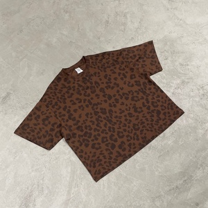 Fabricant de T-shirts pour hommes en tissu lourd respirant à séchage rapide, mélange coton-polyester 240 g/m², haute qualité, vente en gros - Product Image 3