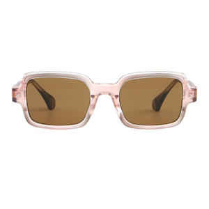 Lunettes <span class=keywords><strong>de</strong></span> soleil carrées vintage <span class=keywords><strong>de</strong></span> haute qualité à monture avec logo personnalisé Lunettes <span class=keywords><strong>de</strong></span> soleil <span class=keywords><strong>en</strong></span> métal pour femmes et hommes - Product Image 5