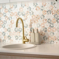 Carreaux de mosaïque en marbre au jet d'eau personnalisé Premium Modern Beautiful Flower Pattern pour la décoration de la maison à bas prix