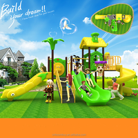 Structure de jeu extérieure pour enfants avec double toboggan et toboggan spiral en plastique, idéale pour les parcs et les écoles maternelles