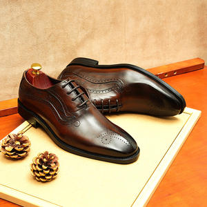 รองเท้าบูทหุ้มข้อผู้ชายสไตล์เรโทรคลาสสิกแฟชั่นปี 2025 กันน้ำ เหมาะสำหรับฤดูใบไม้ร่วง ฤดูหนาว เดินป่า กิจกรรมกลางแจ้ง และใส่ทำงาน - Product Image 2