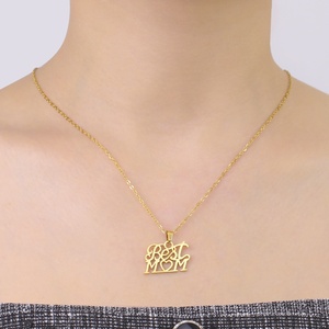 Cadeau pour la fête des mères, collier tendance avec pendentif BEST MOM, colliers en acier inoxydable, collier avec pendentif en forme de cœur et de fleur - Product Image 2