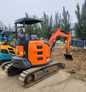 Mini Retroexcavadora Usada Hitachi ZX35U con Cabina Abierta y Brazo Giratorio, Excavadora de Orugas Hitachi ZX35U de Segunda Mano a Precio de Fábrica - Product Image 6