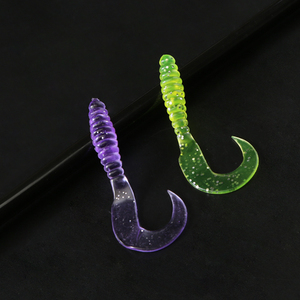 Newbility <span class=keywords><strong>de</strong></span> silicona colorido brillo bobinado cola <span class=keywords><strong>gusano</strong></span> señuelo <span class=keywords><strong>de</strong></span> la pesca <span class=keywords><strong>de</strong></span> PVC ambiental señuelo <span class=keywords><strong>gusano</strong></span> <span class=keywords><strong>de</strong></span> plástico suave - Product Image 3