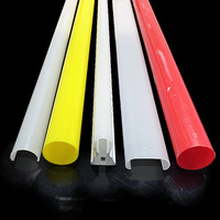 Couvercle de lumière LED en acrylique pour éclairage intérieur Extrusion de type Modling en plastique découpé sur mesure