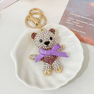 Llavero de Lujo de Aleación de Zinc con Diseño de Perro Poodle y Cristales de Diamantes de Imitación para Bolso - Product Image 6