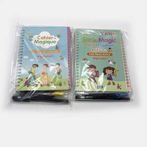 Impression de livres personnalisés en couleur <span class=keywords><strong>pour</strong></span> enfants Livres d'apprentissage éducatif reliure à spirale Magic French English Copybook - Product Image 1
