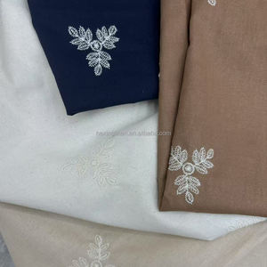 2025 nouveautés 15% Ramie 85% tissu de broderie en mélange de coton solide, tissu brodé <span class=keywords><strong>au</strong></span> <span class=keywords><strong>mètre</strong></span>/<span class=keywords><strong>mètre</strong></span> - Product Image 2