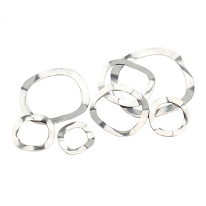 Rondella Ondulata in Acciaio Inox 304 a 3 Picchi Elastica da M3 a M31 Antivibrazioni per Uso Industriale Pesante - Product Image 1