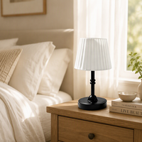 Lampe de table minimaliste moderne en verre plissé avec commande tactile, gradation progressive, lumière nocturne tricolore pour chambre et bureau