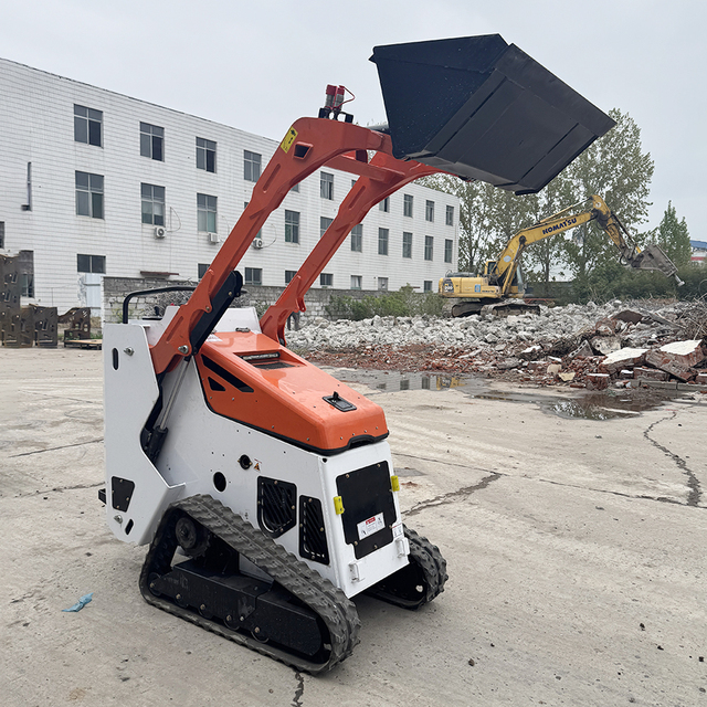 Kubota V1350 Mini Crawler Loader 11.5kW Diesel Compact Track Loader with 1.35 Ton Lift Capacity for Construction and Farming