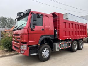 Camion léger diesel Howo 6x4 Euro 2, nouveau camion benne minier 10 roues, capacité de charge 11-20T, direction à droite, caméra arrière, 251-350HP, 6-8L - Product Image 2